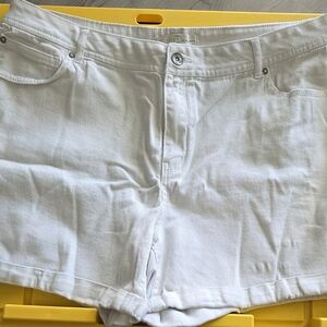 Cato Women's Bright White Jean Shorts
